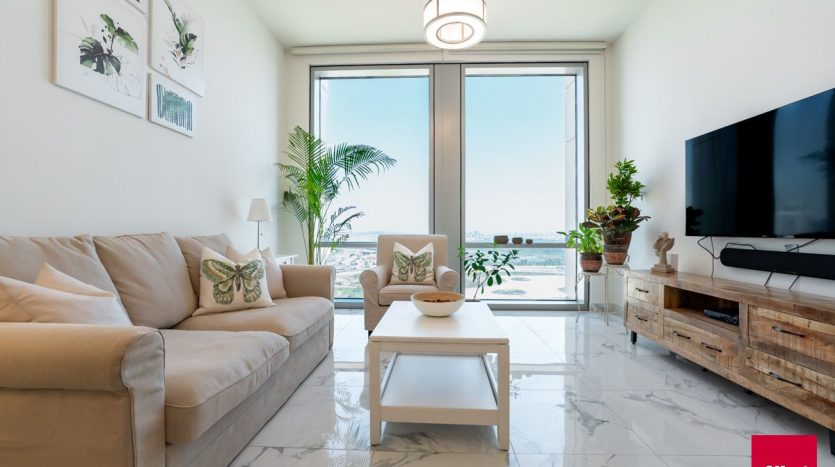 Apartment on Business Bay, Dubai, 2 bedrooms, 126.3 m2 / per year