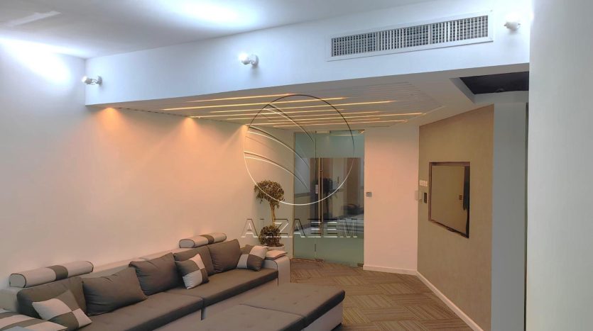 Office on Al Wahda, Abu-Dhabi, 250 m2 / per year