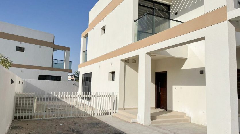 Townhouse on DAMAC Hills (Akoya by DAMAC), Dubai, 4 bedrooms, 191.1 m2  | Foto 1