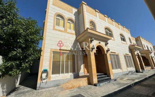 Вилла в Халифа-Сити, Абу-Даби, 5 спален, 445.9 м2 / в год