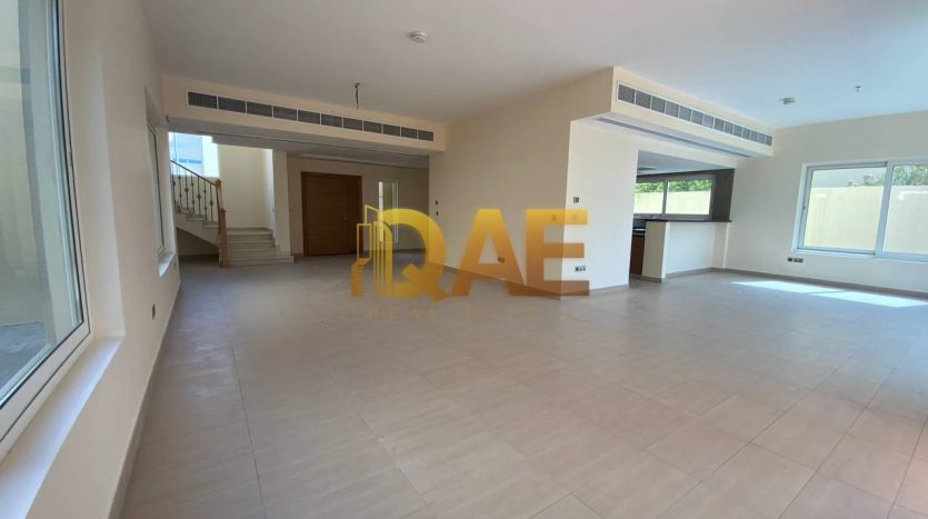 Вилла в Jumeirah Park, Дубай, 4 спальни, 5550 м2 / в месяц