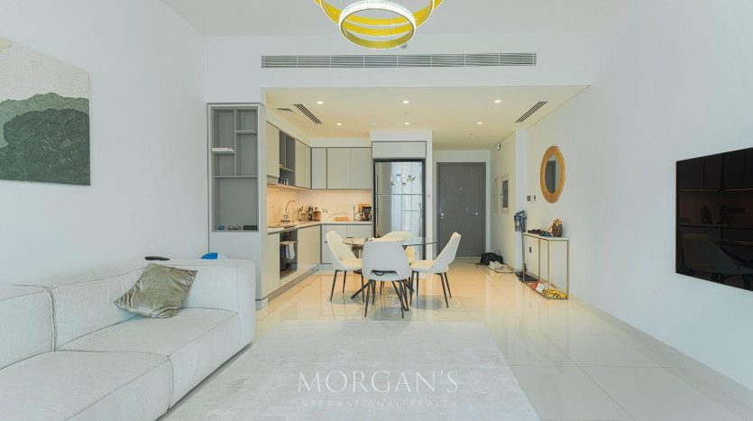 Apartment on Dubai Harbour, Dubai, 2 bedrooms, 119.1 m2 / per year