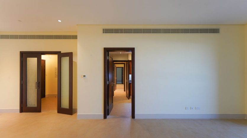 Apartment on Saadiyat Island, Abu-Dhabi, 3 bedrooms, 201 m2 / per year