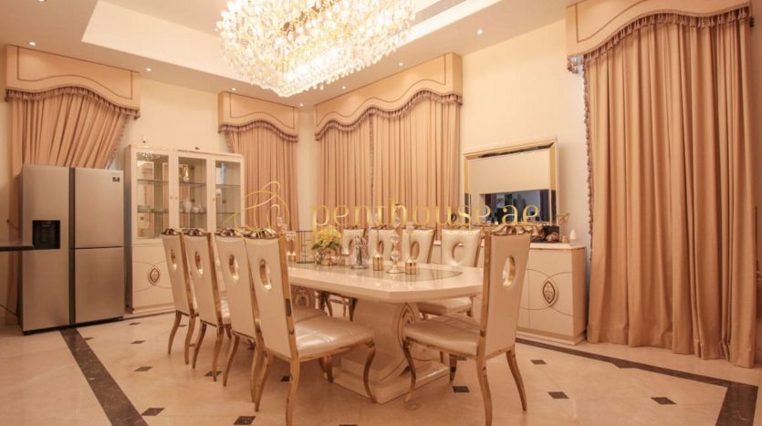 Villa on The Villa, Dubai, 4 bedrooms, 570 m2 / per year