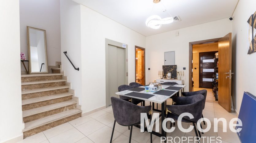 Villa on Jumeirah Village Circle, Dubai, 4 bedrooms, 148.18 m2  | Foto 4
