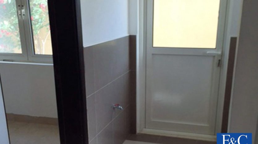 Villa on The Villa, Dubai, 5 bedrooms, 561 m2  | Foto 4