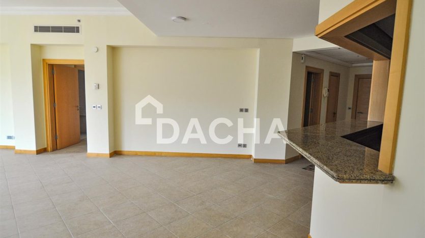 Квартира в Пальма Джумейра, Дубай, 3 спальни, 202.6 м2 / в год