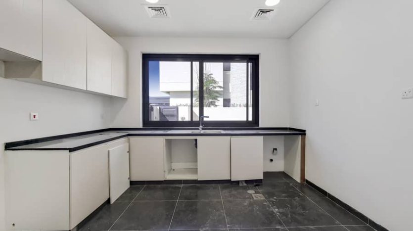 Townhouse on DAMAC Hills (Akoya by DAMAC), Dubai, 4 bedrooms, 294 m2 / per year