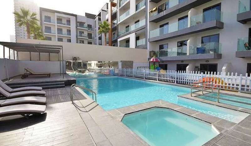 Apartment on Jumeirah Village Circle, Dubai, 2 bedrooms, 160.2 m2 / per year