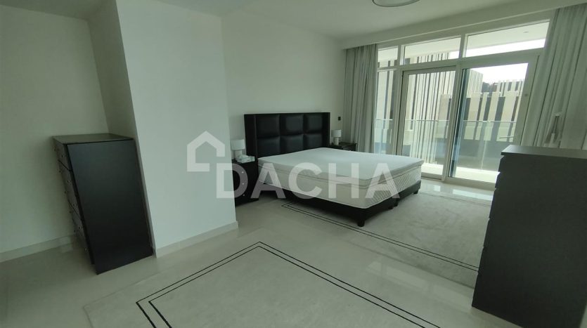 Квартира в Dubai Harbour, 2 спальни, 119.2 м2 / в год