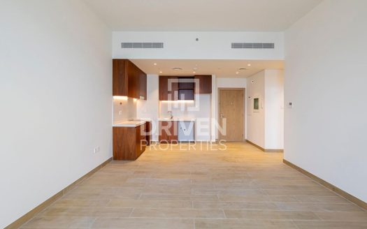 Apartment on Jumeirah, Dubai, 1 bedroom, 77 m2 / per year