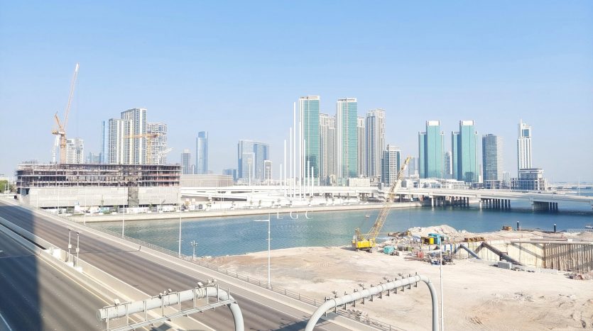 Rent Apartment on Tourist Club Area, Abu-Dhabi, 900 sq. ft. | Foto 2