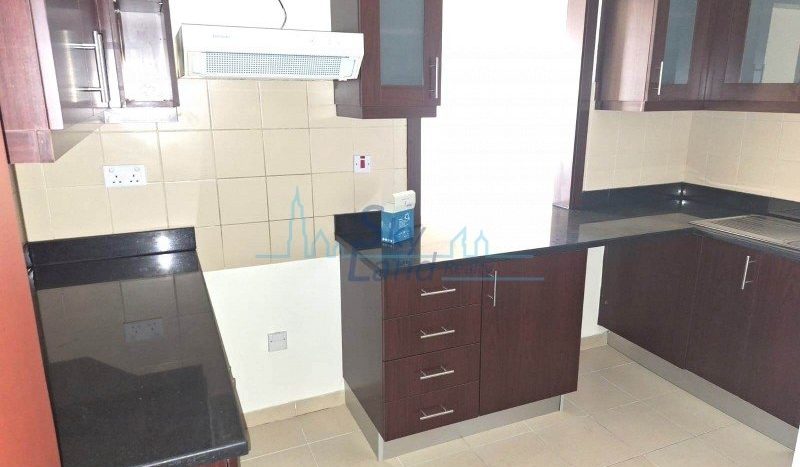 Квартира в Джумейра Бич Резиденс, Дубай, 2 спальни, 129.1 м2 / в год