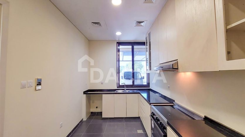 Villa on DAMAC Hills (Akoya by DAMAC), Dubai, 3 bedrooms, 326.7 m2 / per year