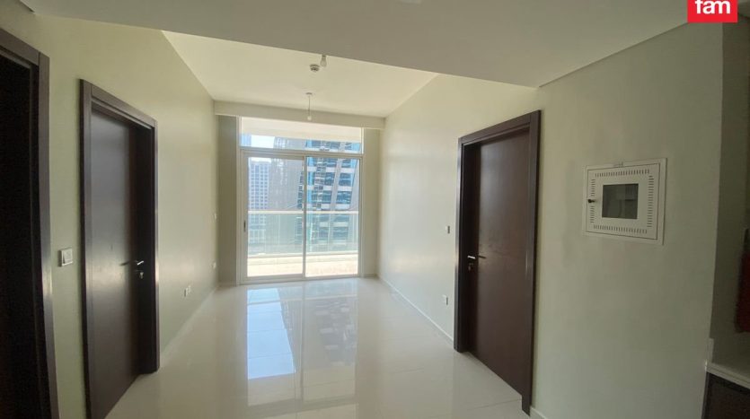 Apartment on Business Bay, Dubai, 2 bedrooms, 84.4 m2 / per year