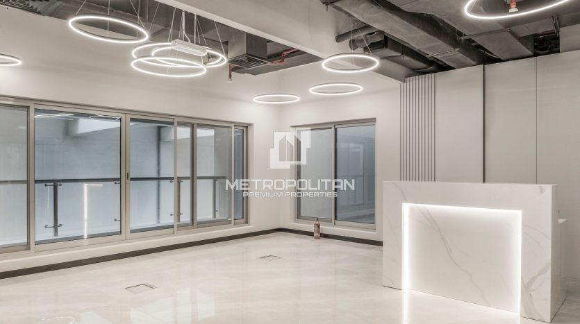 Office on Business Bay, Dubai, 188 m2 / per year