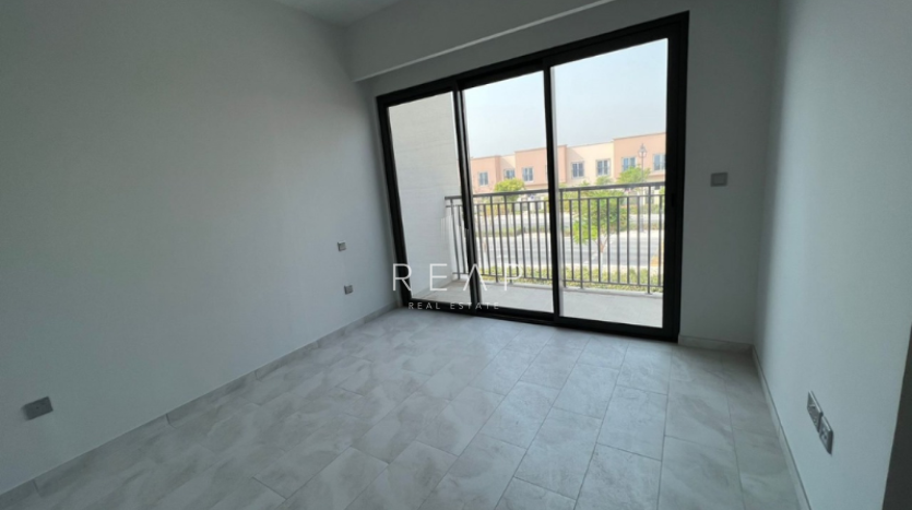 Townhouse on Dubai Land, Dubai, 4 bedrooms, 233.8 m2  | Foto 1