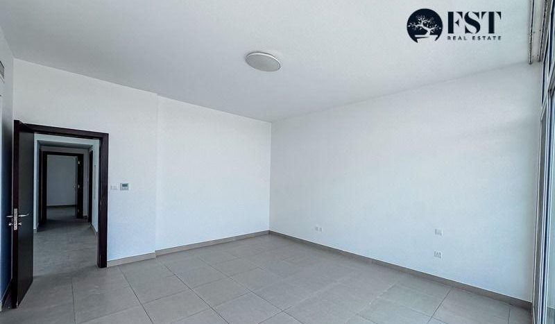 Townhouse on Moudon, Dubai, 4 bedrooms, 304.5 m2 / per year
