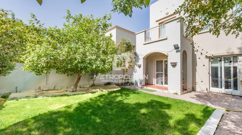 Townhouse on The Springs, Dubai, 2 bedrooms, 250 m2  | Foto 1