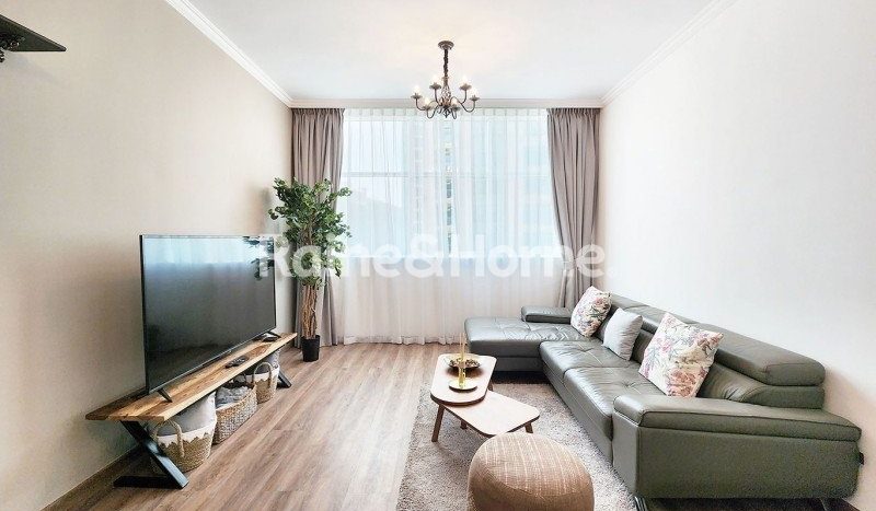 Apartment on Downtown Burj Dubai, 1 bedroom, 79.9 m2 / per year