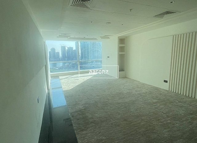 Office on Business Bay, Dubai, 62.2 m2 / per year