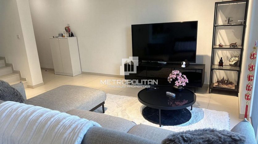 Townhouse on Dubai Land, Dubai, 2 bedrooms, 162 m2  | Foto 3