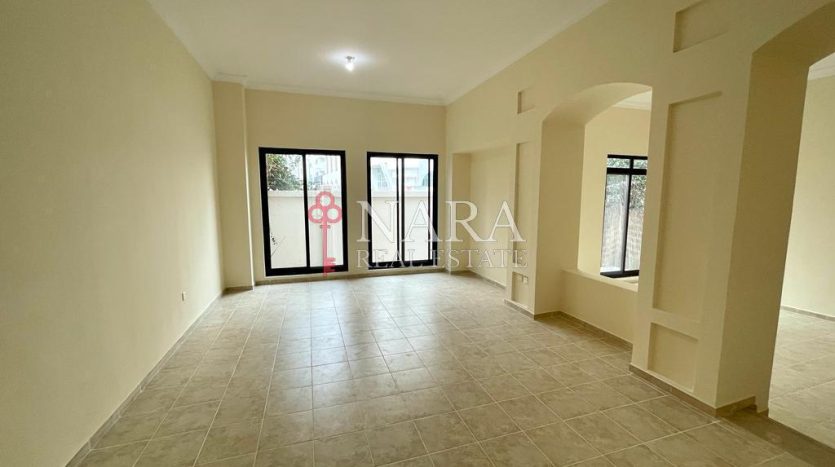 Вилла в Al Khalidiya, Абу-Даби, 4 спальни, 399.5 м2 / в год
