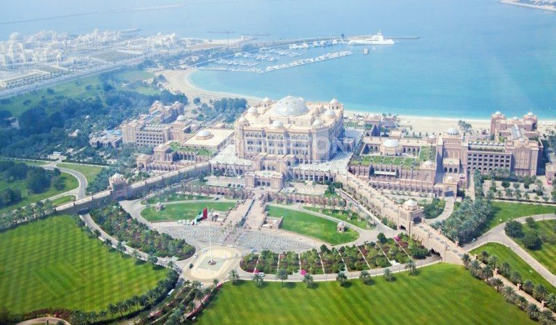 Квартира в Corniche Road, Абу-Даби, 4 спальни, 281.9 м2 / в год