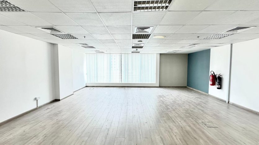 Офис в Бизнес-Бэй, Дубай, 65.5 м2 / в год