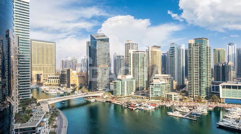 Apartment on Dubai Marina, 2 bedrooms, 139.1 m2 / per year