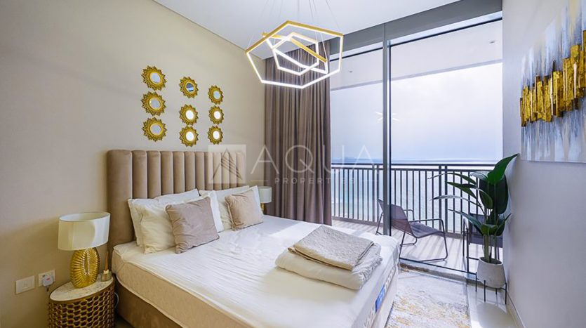 Apartment on Dubai Marina, 3 bedrooms, 161.9 m2 / per year