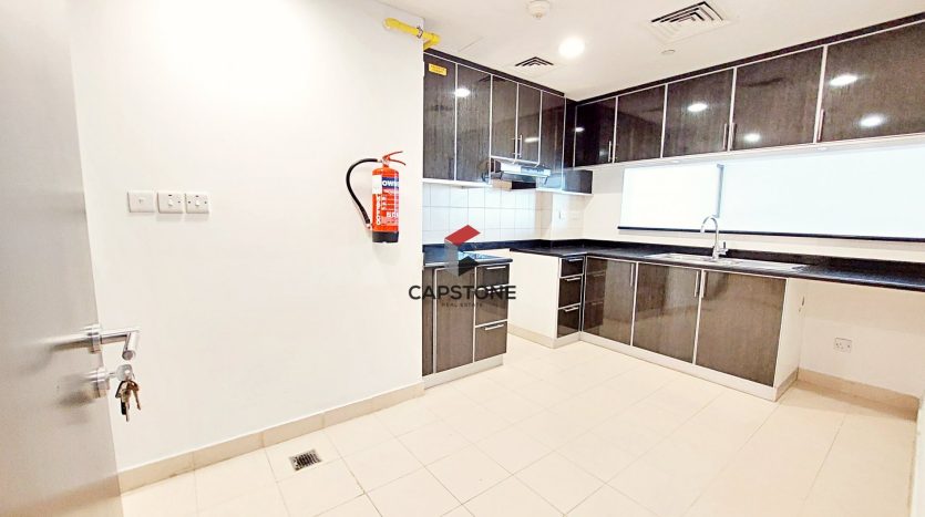 Apartment on Al Raha Beach, Abu-Dhabi, 2 bedrooms, 185 m2 / per month