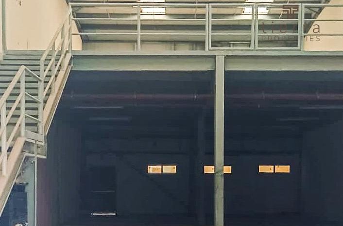 Warehouse on Ras Al Khor, Dubai, 678.2 m2 / per year
