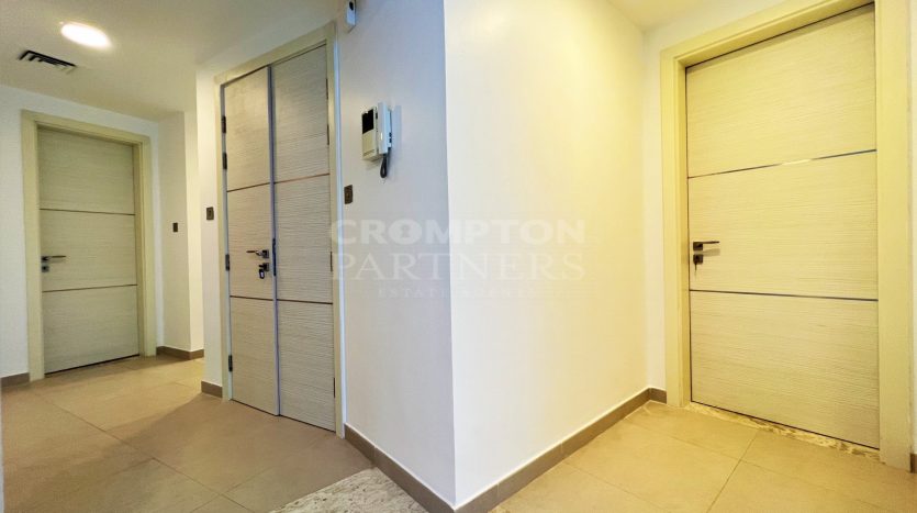 Apartment on Corniche Road, Abu-Dhabi, 2 bedrooms, 167.2 m2 / per year