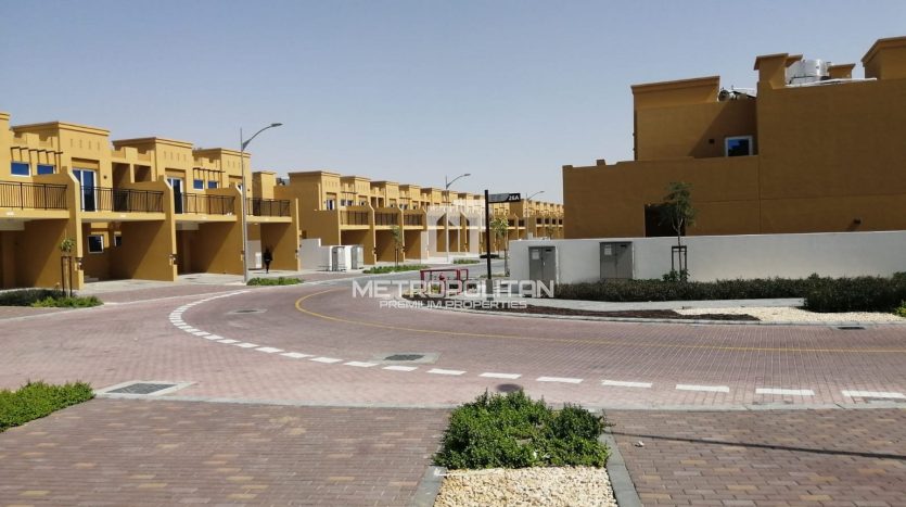 Townhouse on DAMAC Hills (Akoya by DAMAC), Dubai, 3 bedrooms, 211 m2  | Foto 1