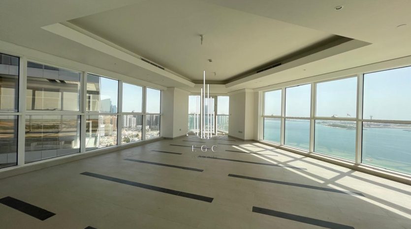 Квартира в Corniche Road, Абу-Даби, 5 спален, 399.9 м2 / в год