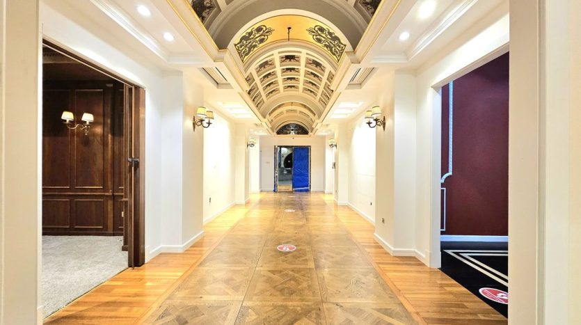 Коммерческая недвижимость в Bur Dubai, 576 м2 / в год   | фото 1