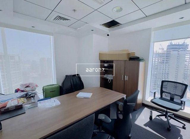 Office on Business Bay, Dubai, 156.1 m2 / per year