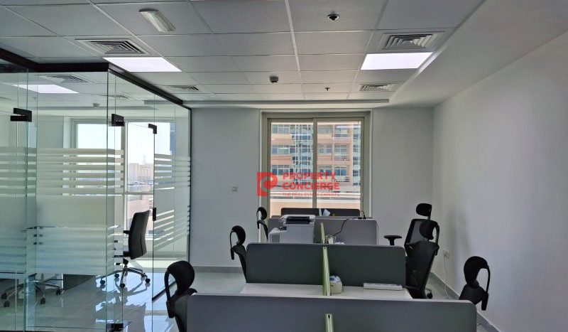 Office on Jumeirah Lake Towers, Dubai, 72 m2 / per month