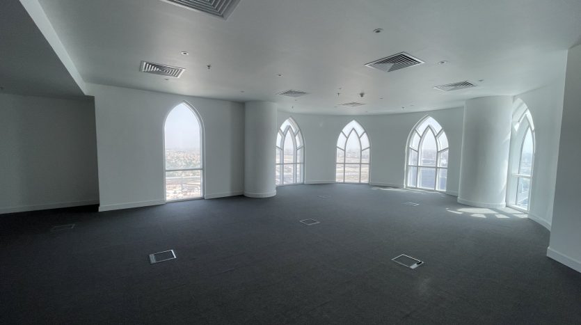 Office on Jumeirah Lake Towers, Dubai, 161.3 m2 / per year