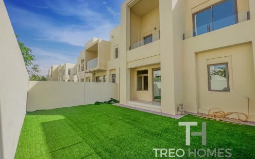 Townhouse on Rome, Dubai, 3 bedrooms, 218 m2 / per year