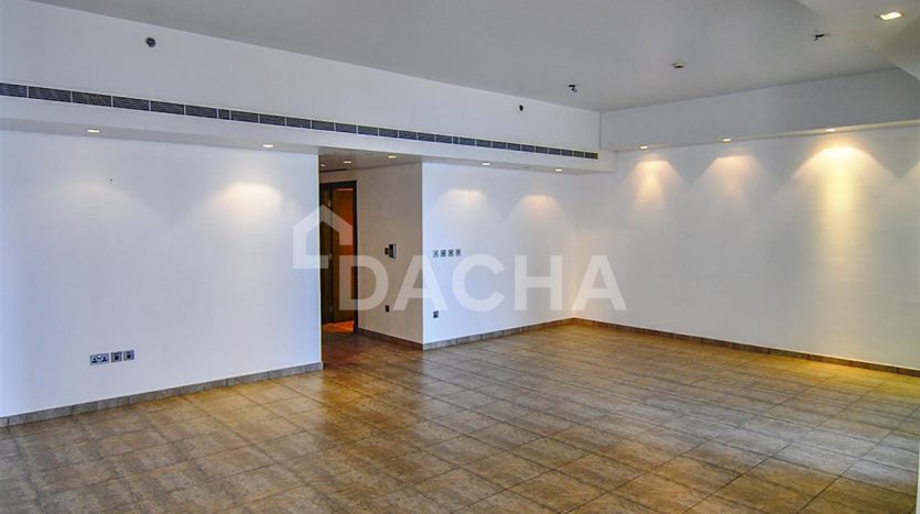 Townhouse on Palm Jumeirah, Dubai, 2 bedrooms, 371.2 m2 / per year