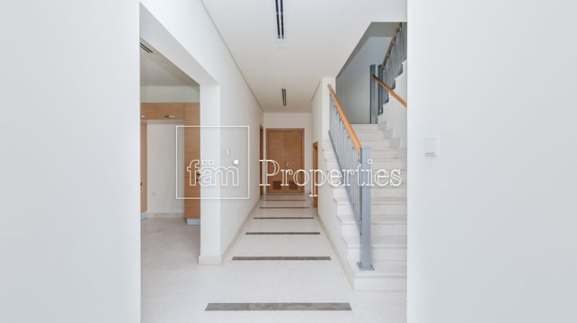 Townhouse on Al Furjan, Dubai, 3 bedrooms, 224 m2 / per year