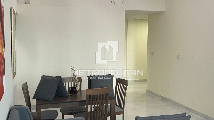 Apartment on Jumeirah Village Circle, Dubai, 2 bedrooms, 104 m2 / per year