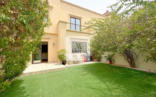 Townhouse on Rome, Dubai, 3 bedrooms, 243 m2 / per year