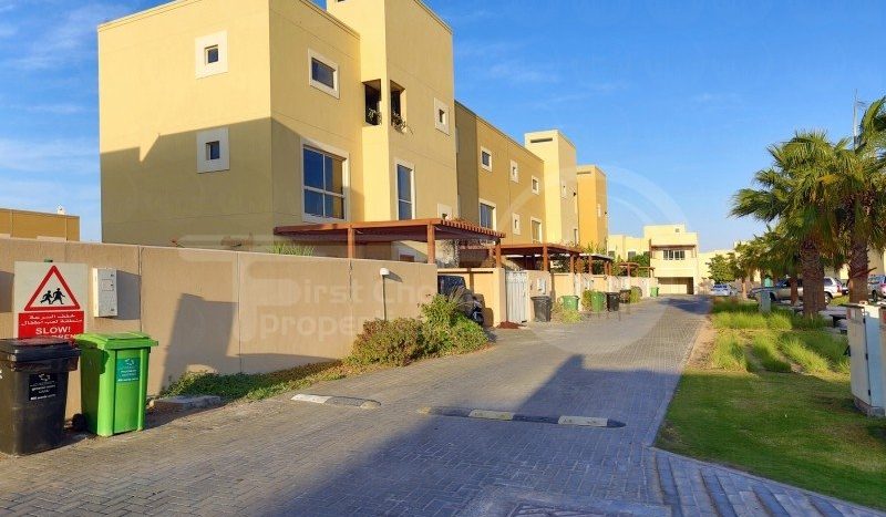 Townhouse on Al Raha Gardens, Abu-Dhabi, 3 bedrooms, 232.5 m2  | Foto 3