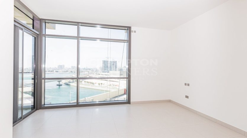 Apartment on Al Reem, Abu-Dhabi, 2 bedrooms, 156.9 m2 / per year