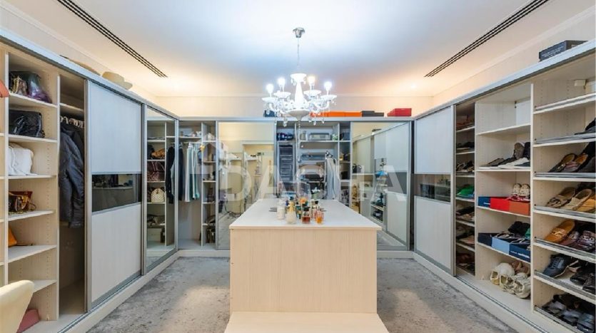 Villa on Jumeirah Park, Dubai, 5 bedrooms, 750.2 m2  | Foto 5