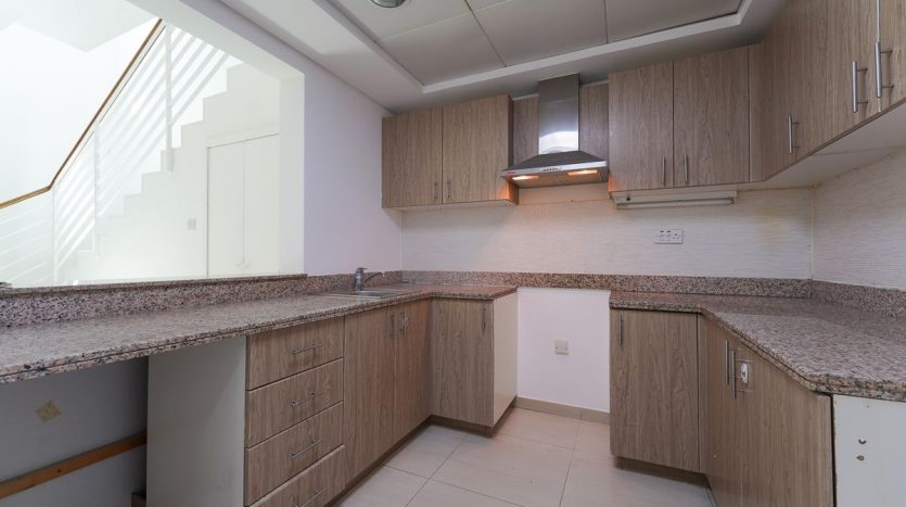 Townhouse on Al Ghadeer, Abu-Dhabi, 2 bedrooms, 121 m2  | Foto 3