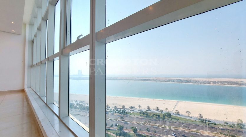 Квартира в Corniche Road, Абу-Даби, 3 спальни, 164 м2 / в год